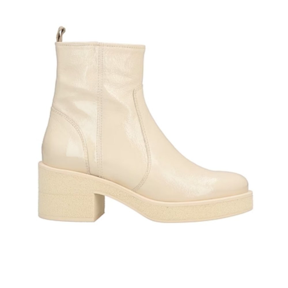 ZINDA Ankle boots NWT
